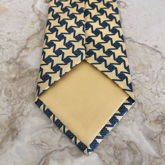 Hermes 100% Silk Tie - Picture 4 of 10